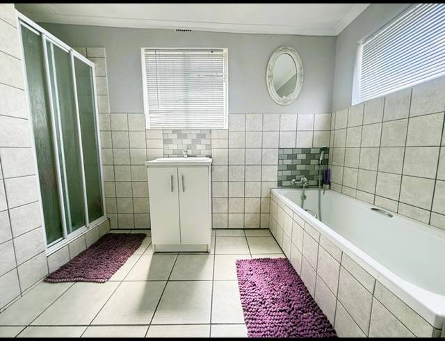 4 BEDROOM HOUSE FOR SALE IN AMANDELRUG